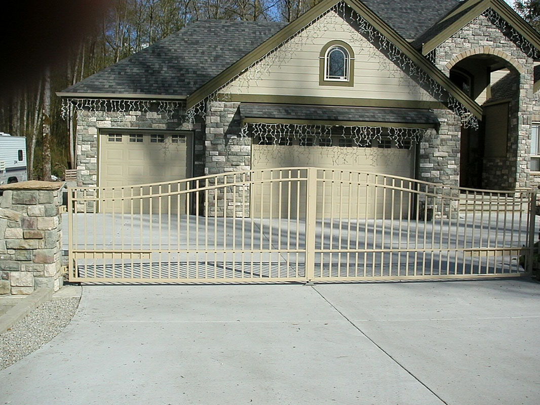 Residential Swing Gate