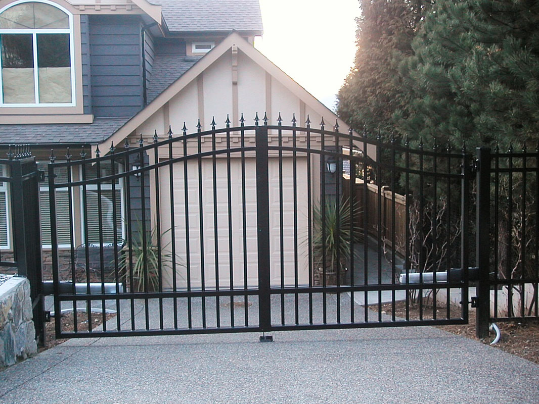 Residential Swing Gate