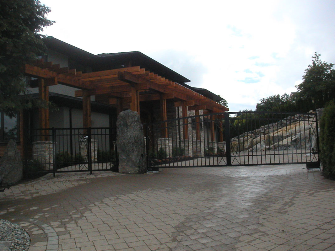 Residential Swing Gate